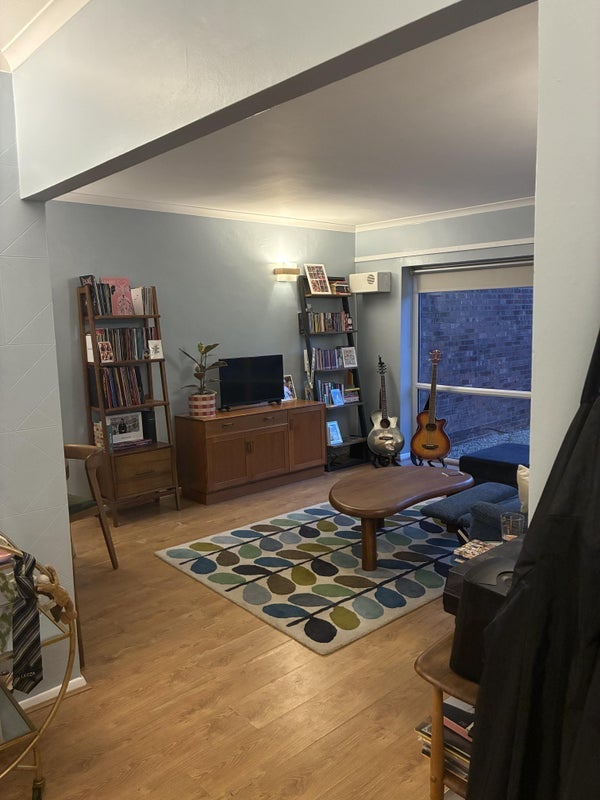 Room Oak Tree Close in Greater London