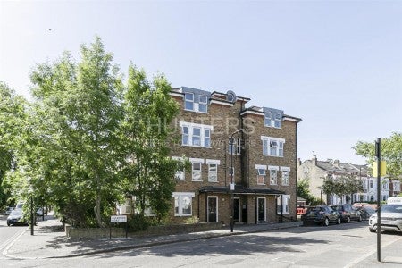 Flat Allerton Road in Greater London