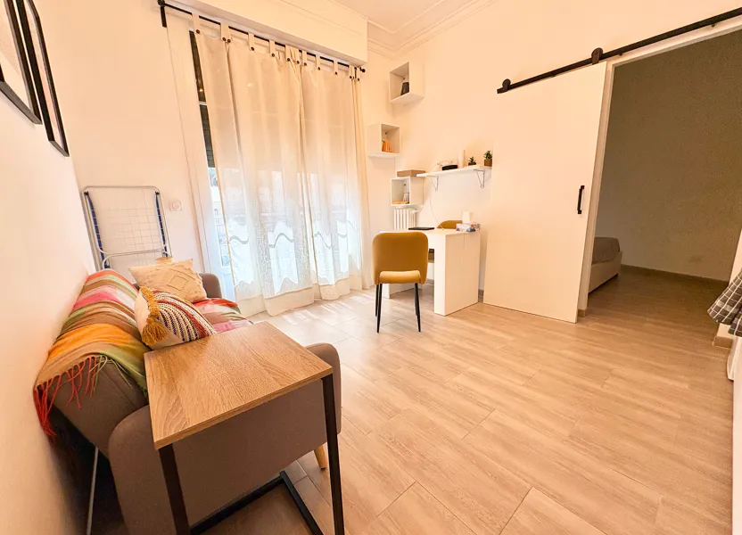Chambre Avenue Thiers à Nice