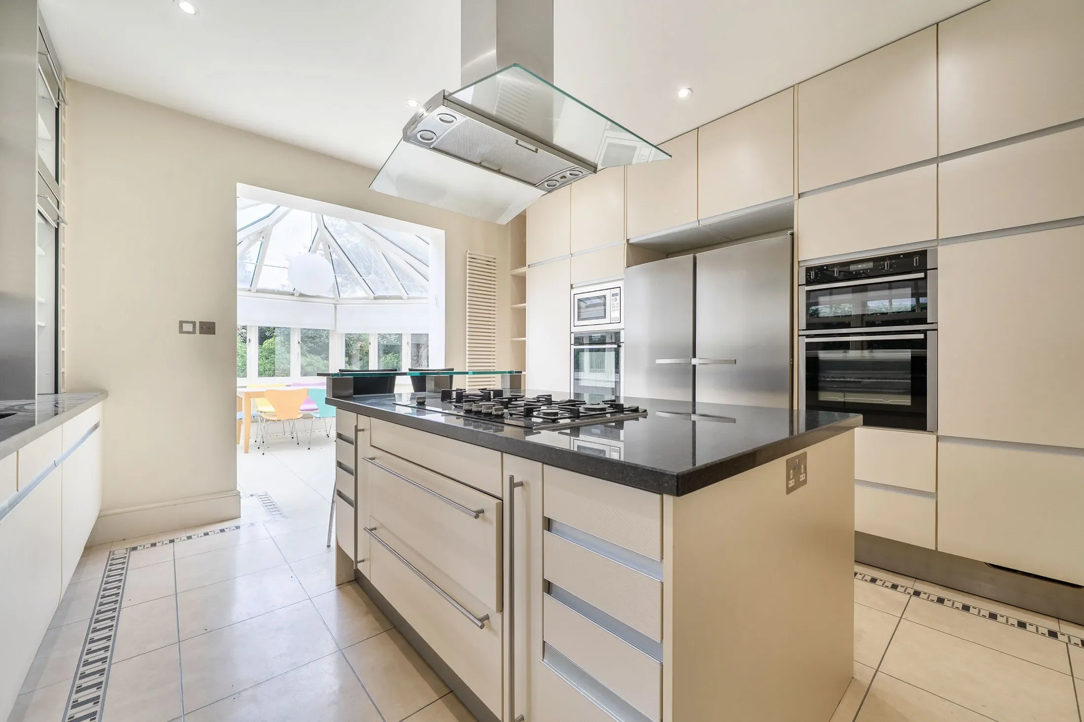 House Brampton Grove in Greater London