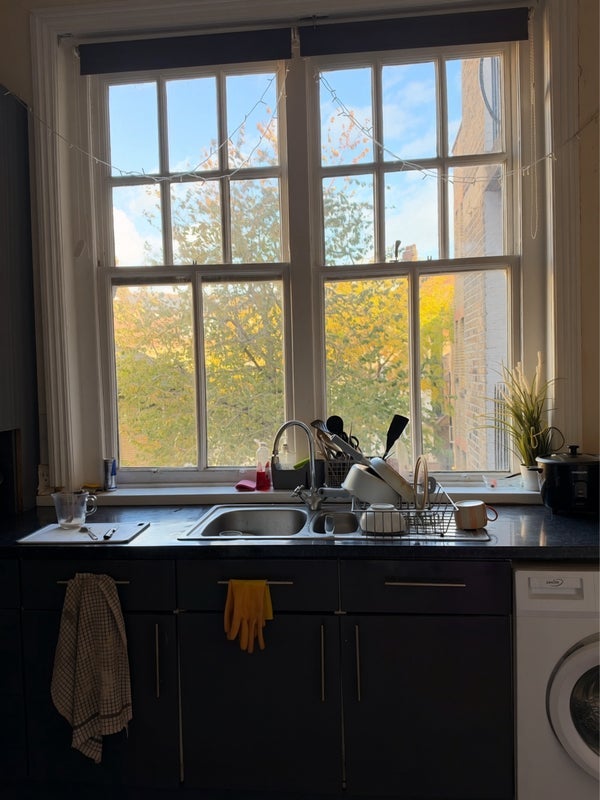 Room Elgin Avenue in City of Westminster