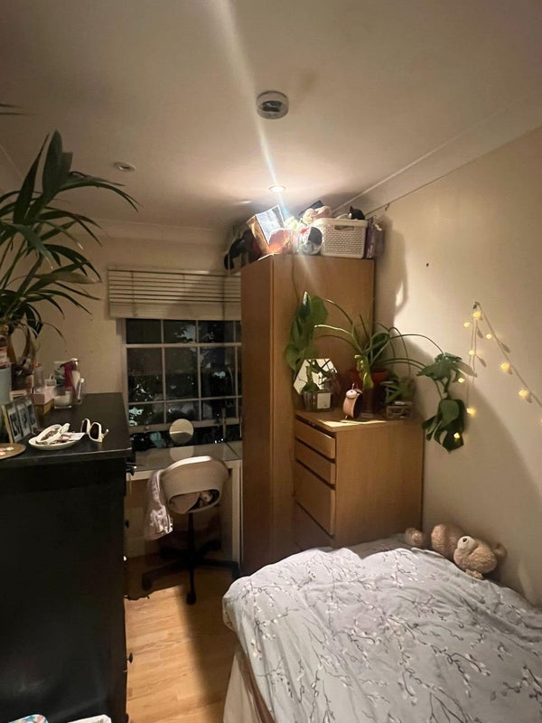 Room Camberwell New Road in Greater London