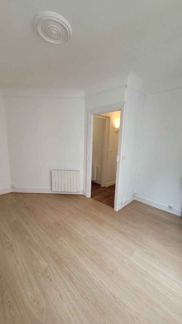 Appartement Rue Albert Simonin à Courbevoie