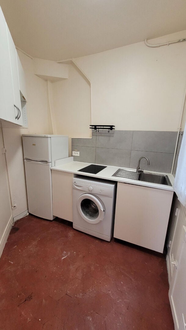 Appartement Rue Albert Simonin à Courbevoie