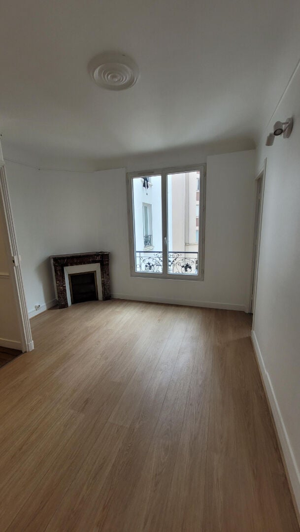 Appartement Rue Albert Simonin à Courbevoie