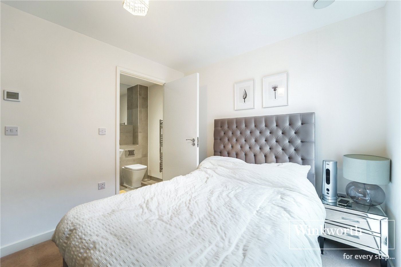 Flat Baltic Avenue in Greater London