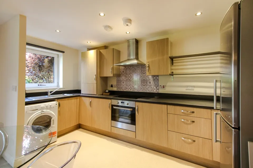 Flat Shingly Place in Greater London