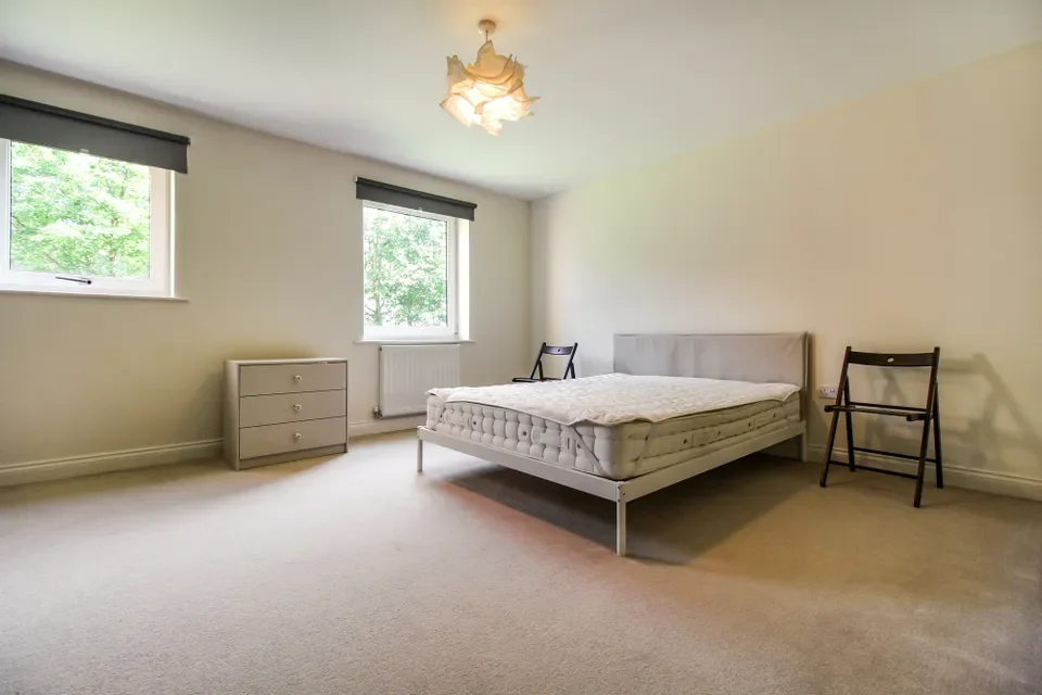 Flat Shingly Place in Greater London