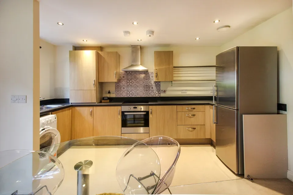 Flat Shingly Place in Greater London