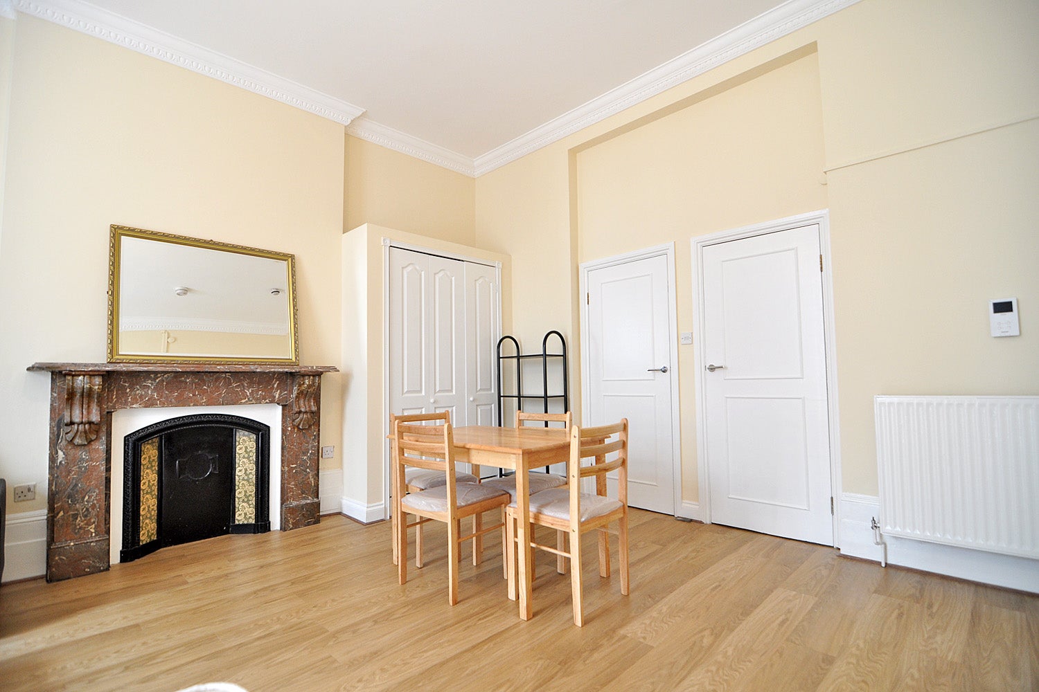 Flat Lexham Mews in Greater London
