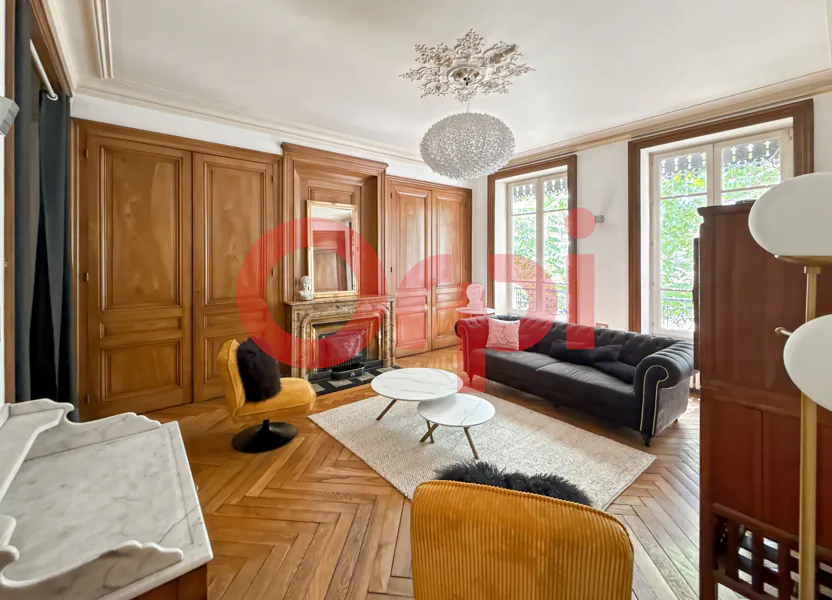 Appartement Avenue des Frères Lumière à Lyon