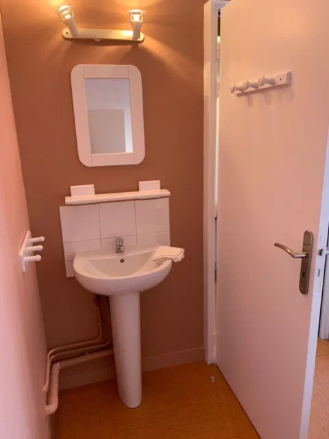 Room Rue Éblé in Angers