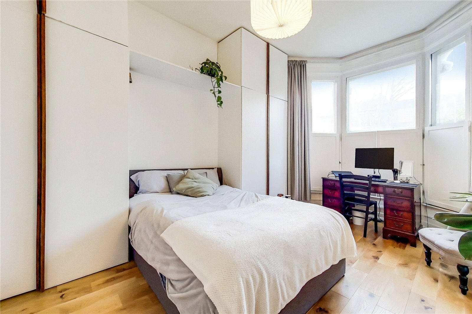 Flat Bedford Road in Greater London