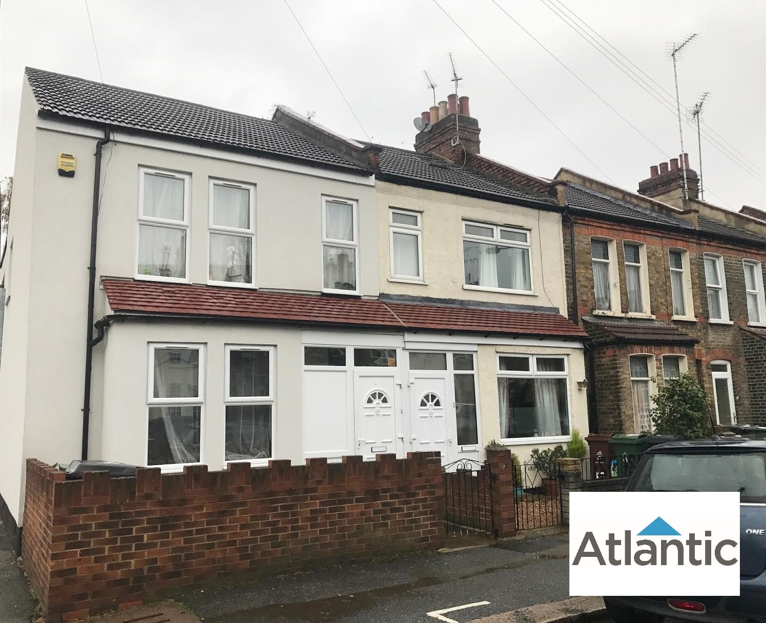 House Macdonald Road in Greater London