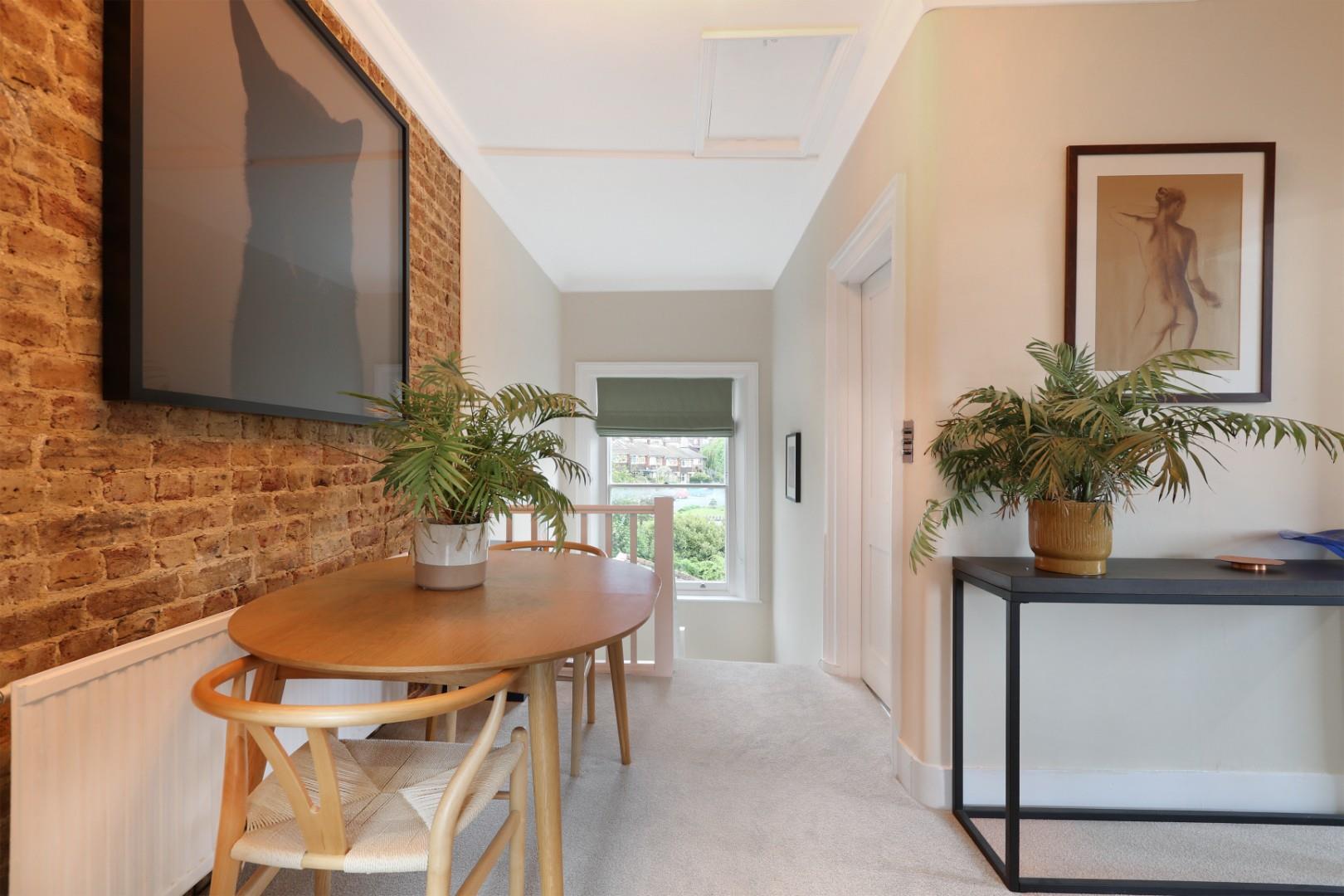 Flat The Fieldings in Greater London