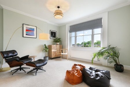 Flat The Fieldings in Greater London