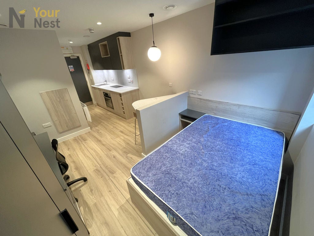 Flat Briggate in Leeds