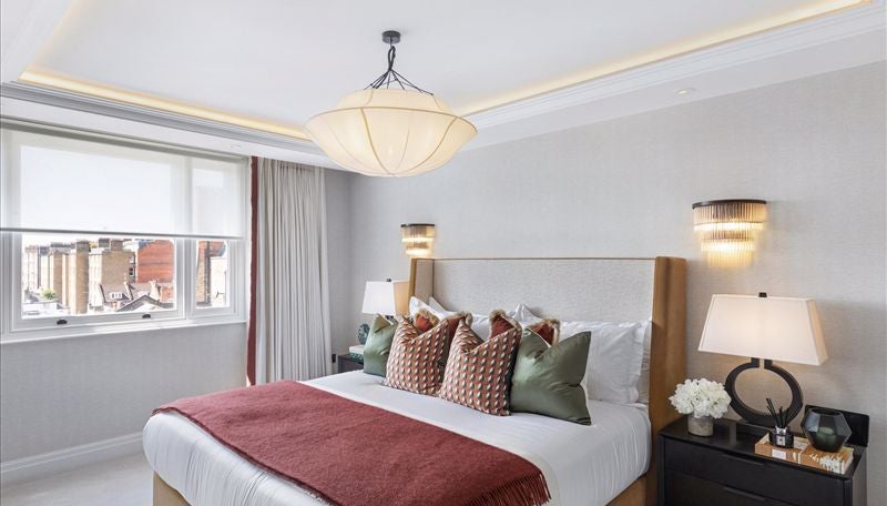 Flat Prince of Wales Terrace in Greater London