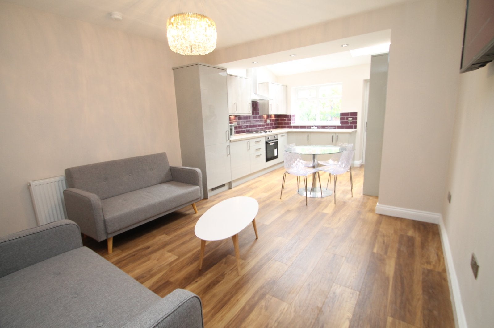House Hartley Grove in Leeds