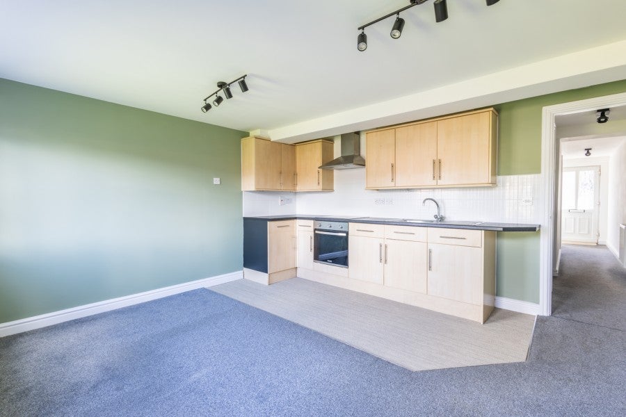 Flat Pinfold Street in Rugby
