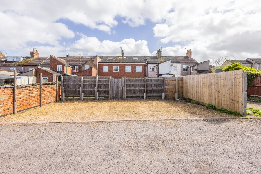 Flat Pinfold Street in Rugby
