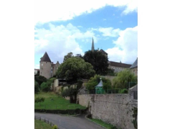 Appartement Rue du Vieux Colombier à Autun