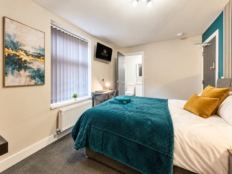 Room Hartshill Road in Stoke-on-Trent