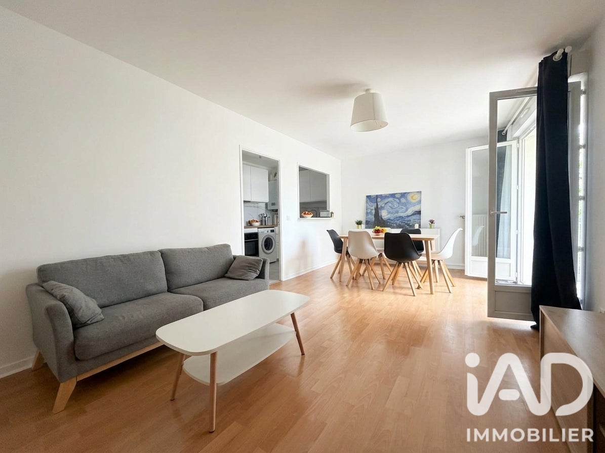 Flat Rue Saint-Exupéry in Saint-Michel-sur-Orge