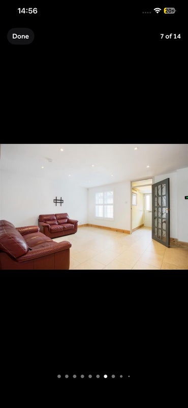 Room Beaumont Square in Greater London