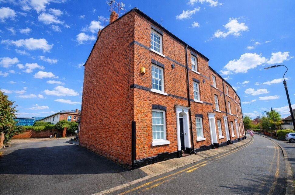 Flat Black Friars in Chester