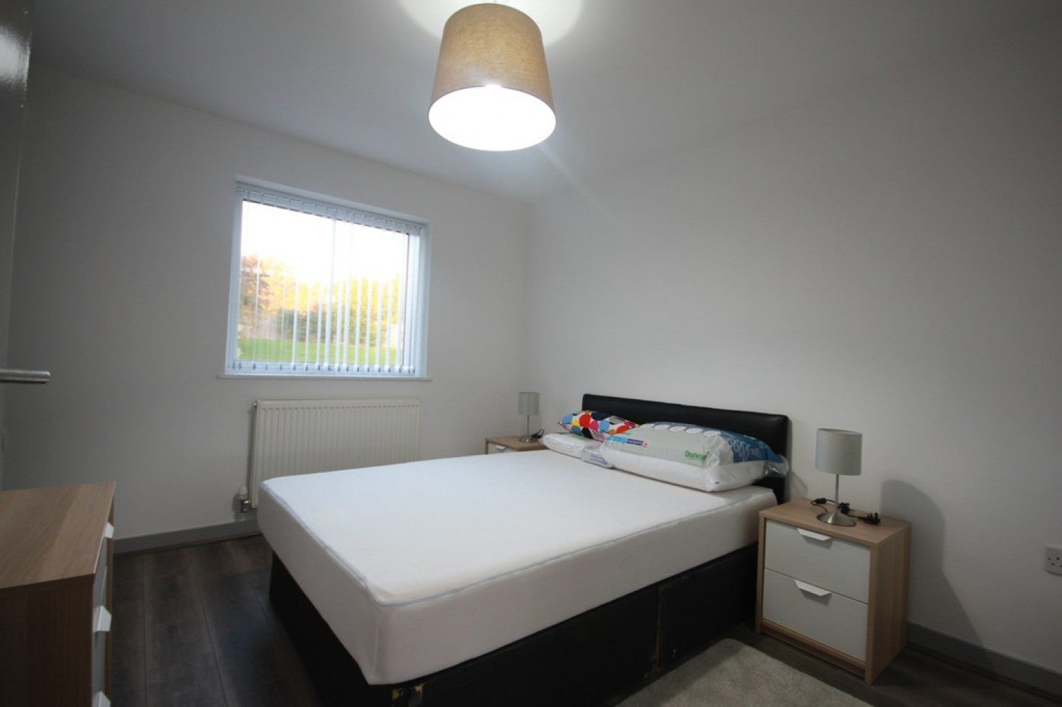 Room Selcroft Avenue in Birmingham