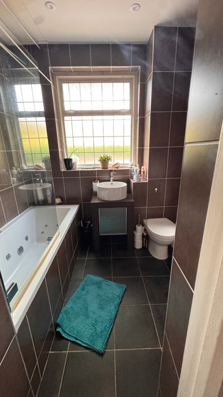 Room Beech Way in Greater London