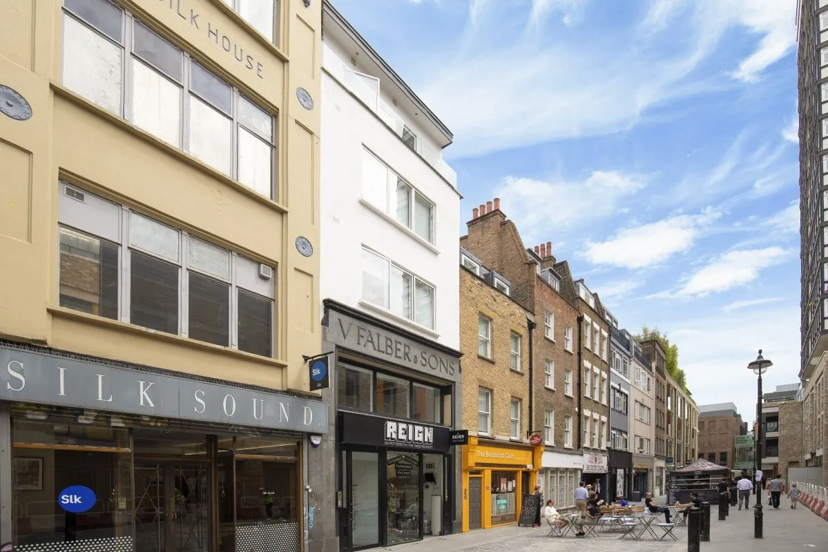 Flat Berwick Street in City of Westminster