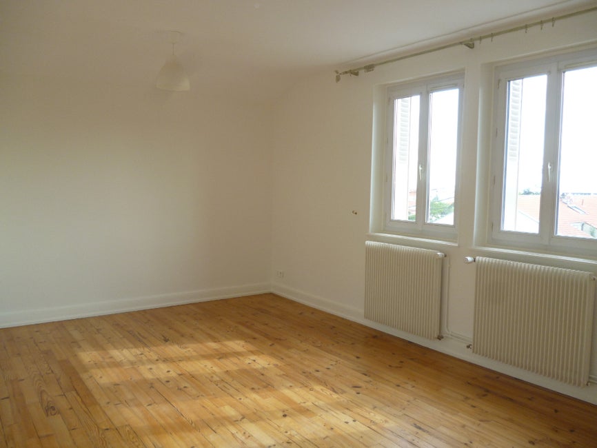 Appartement Place du Grand Pavois à Clermont-Ferrand