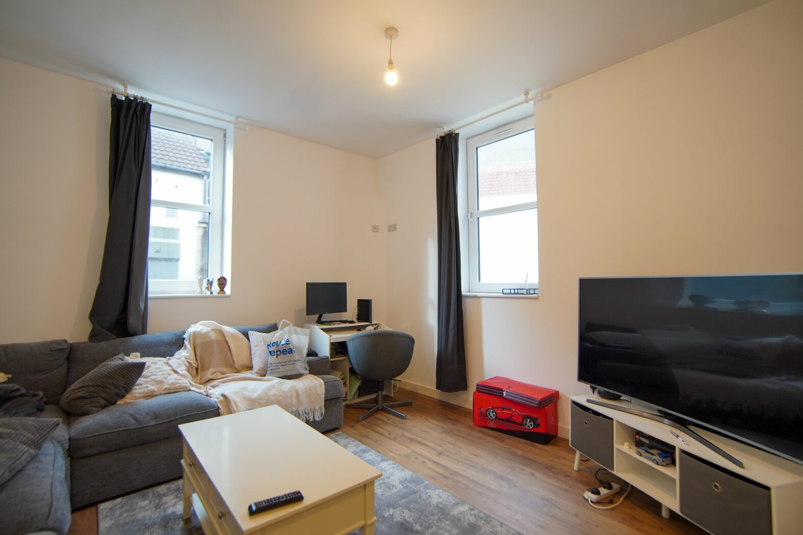 Flat Dongola Avenue in Bristol