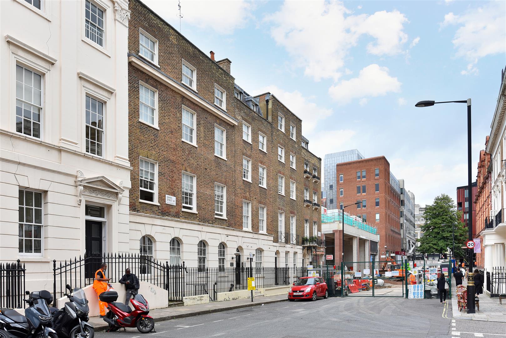 Flat Davies Street in City of Westminster