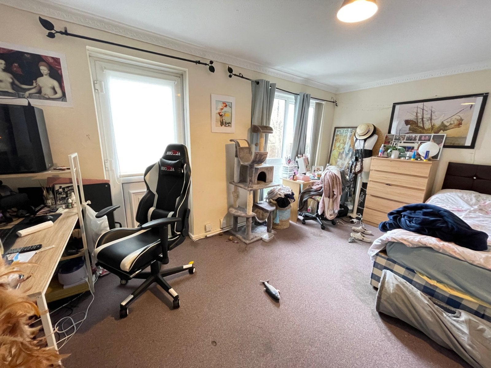 House Kendal Close in Leeds