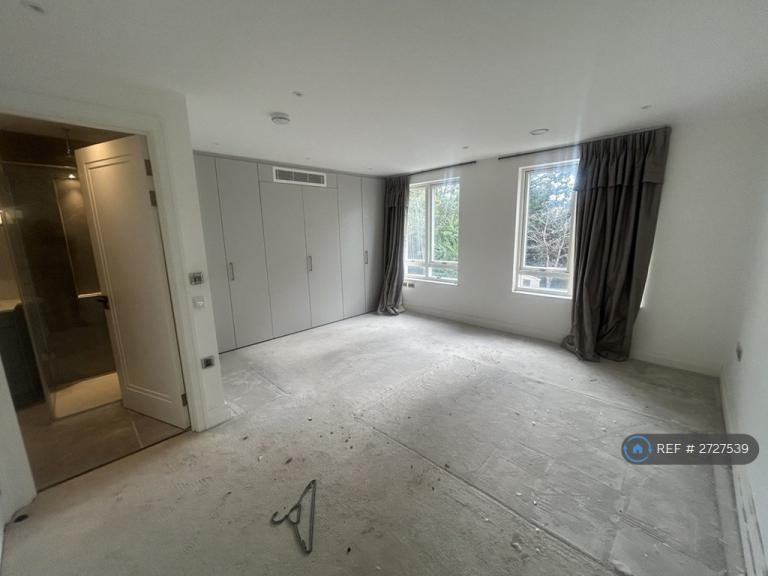 House Finchley Road in Greater London
