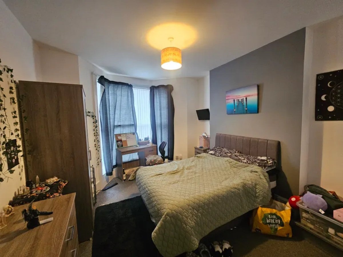 Flat Alexandra Terrace in Swansea