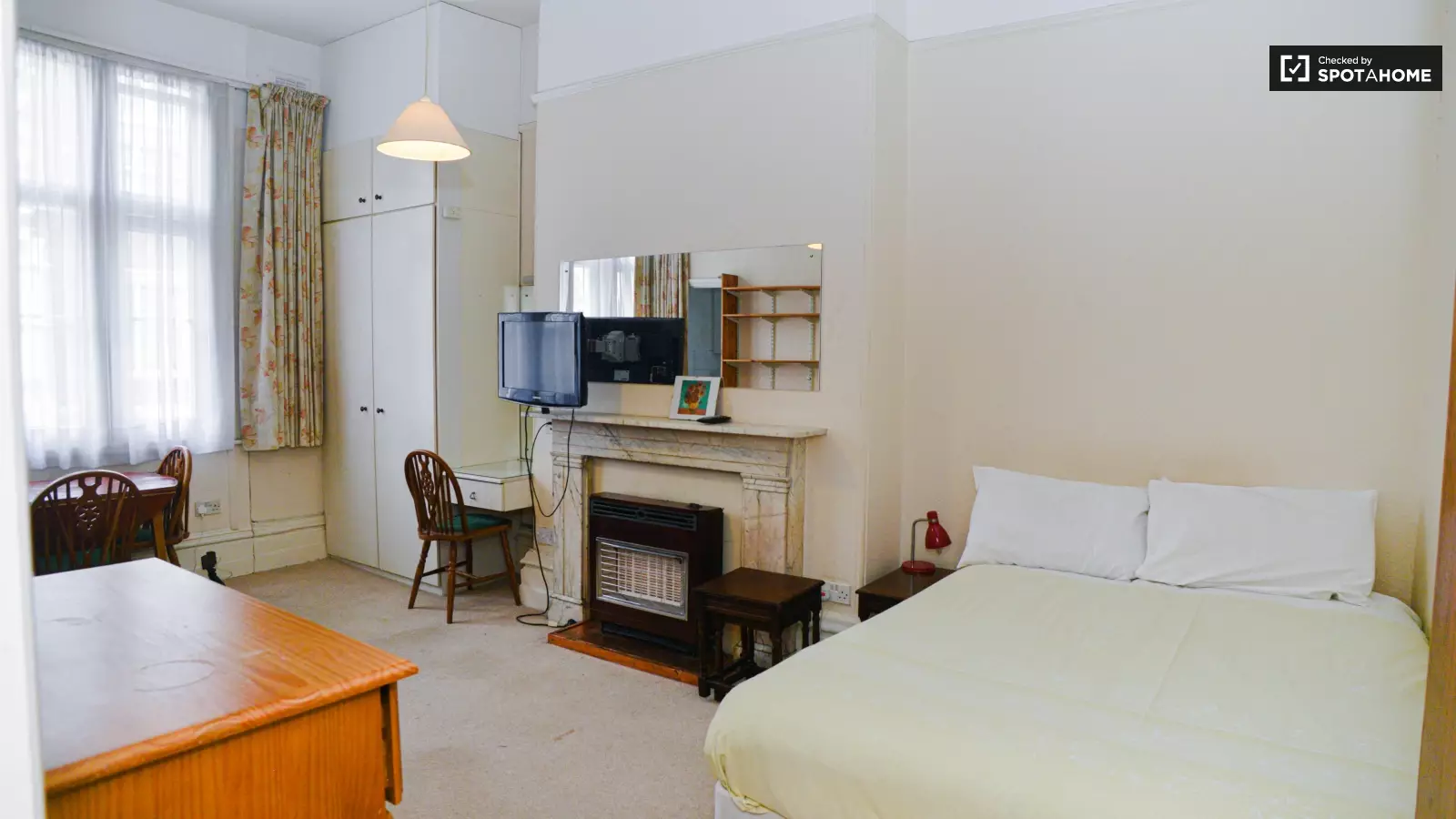 Flat St Anns Villas in Greater London