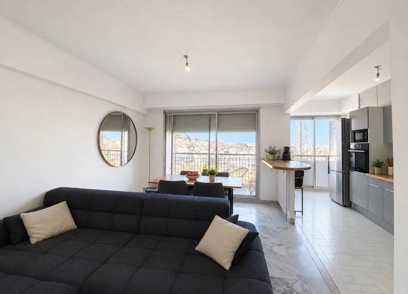 Flat Rue Daumier in Marseille