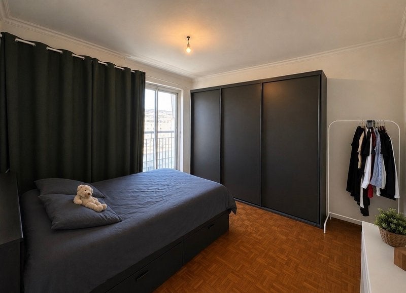 Flat Rue Daumier in Marseille