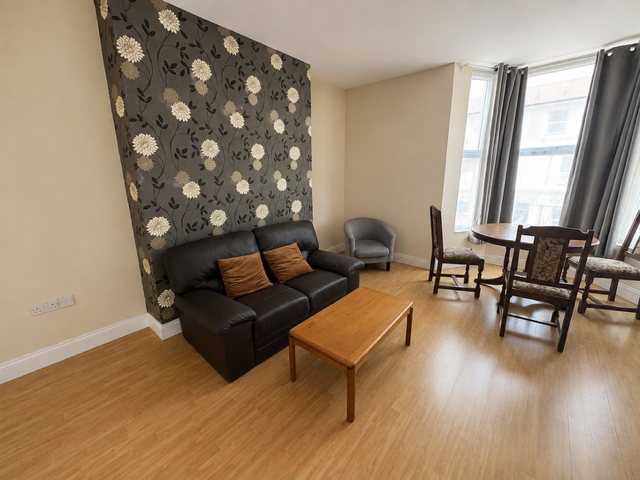 Flat Pevensey Road in Eastbourne