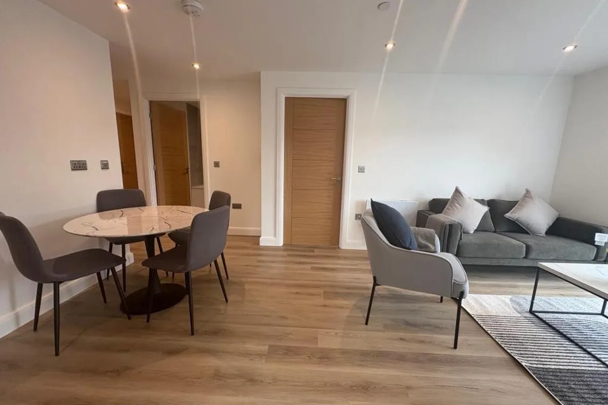 Flat Richmond Hill Approach in Leeds