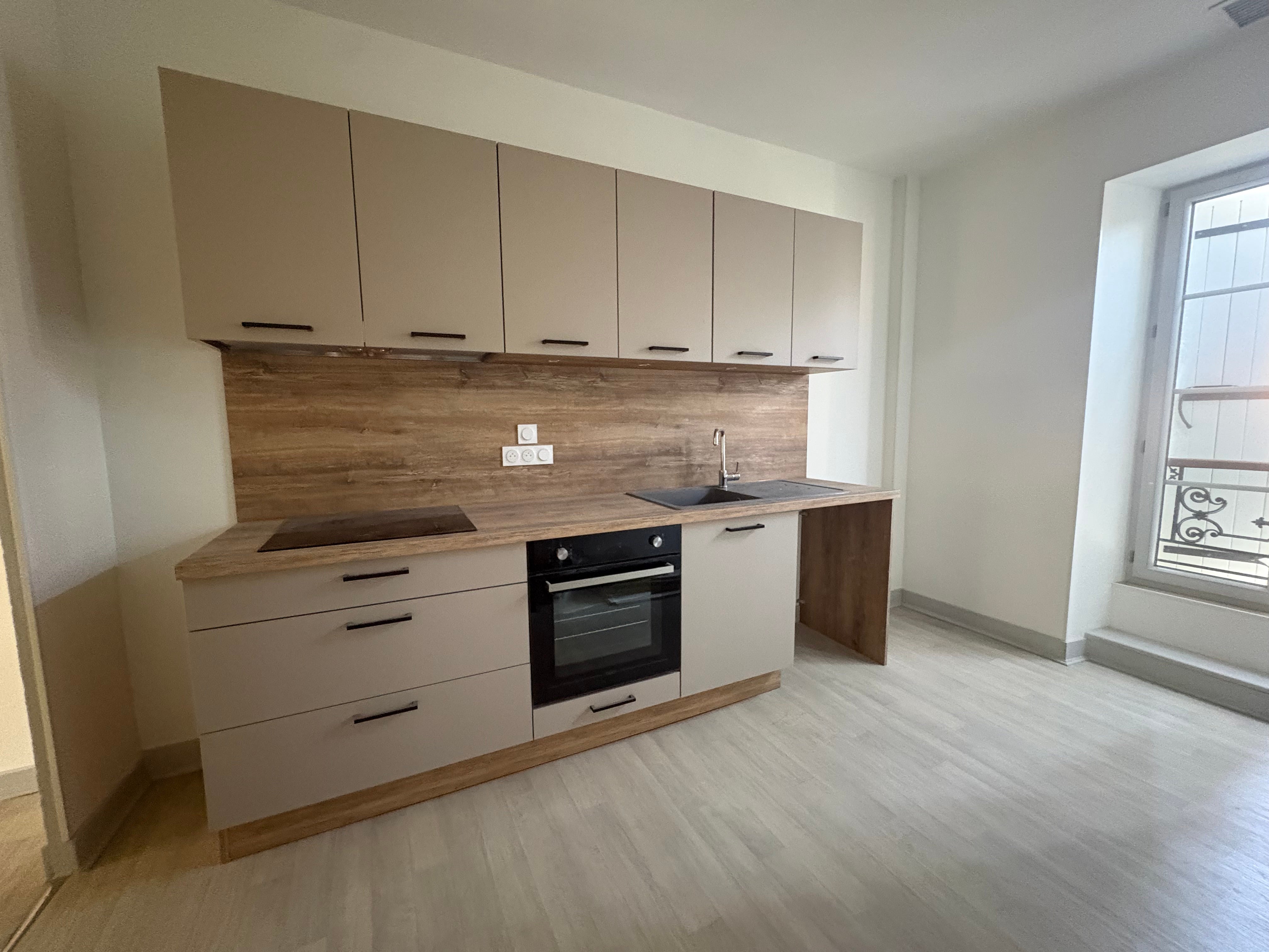 Appartement Place Plumancy à Périgueux