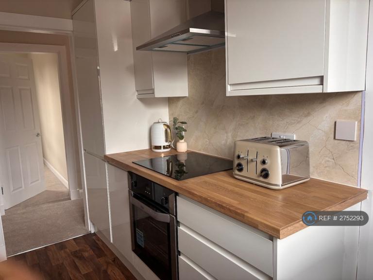Flat Dunkeld Street in Glasgow