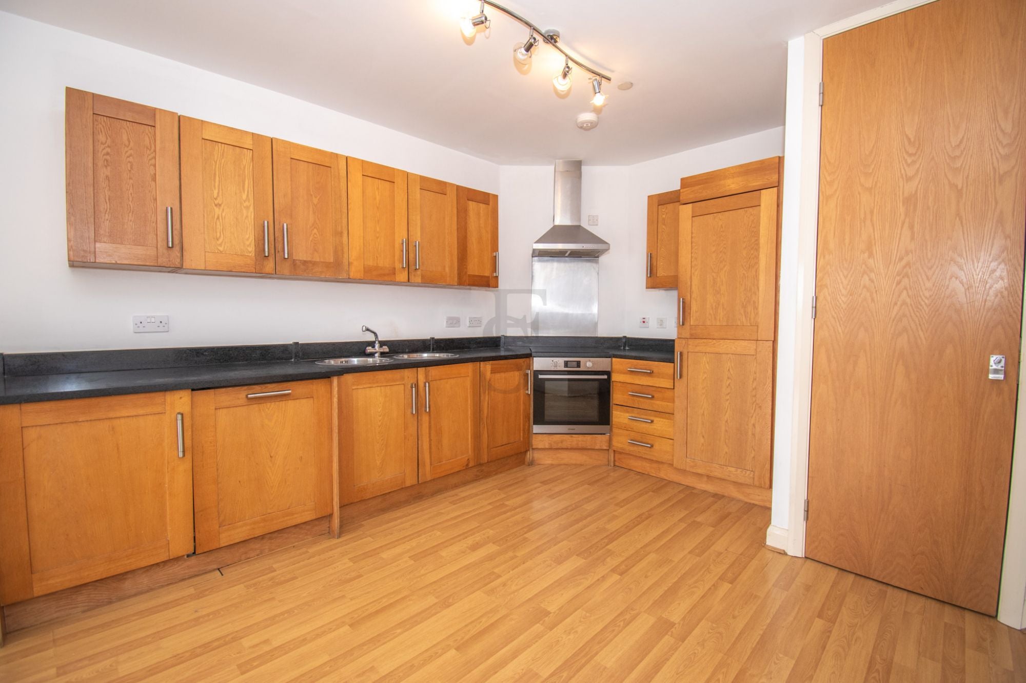 Flat Sanvey Gate in Leicester
