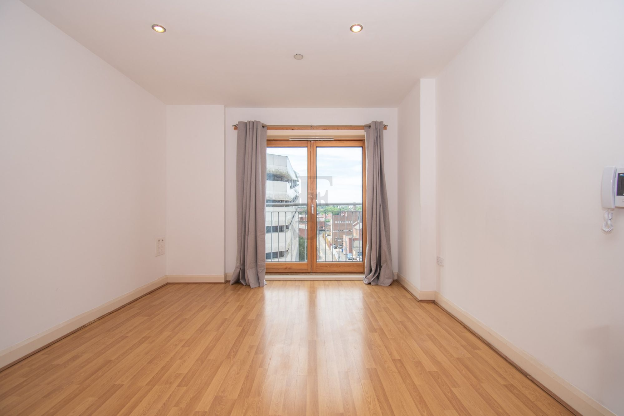 Flat Sanvey Gate in Leicester