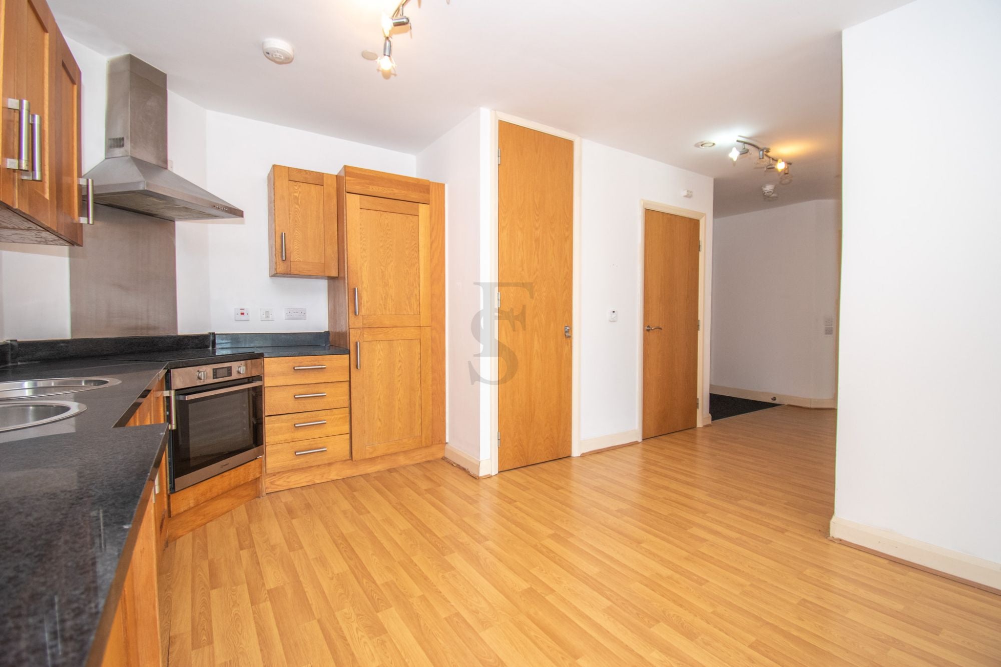 Flat Sanvey Gate in Leicester