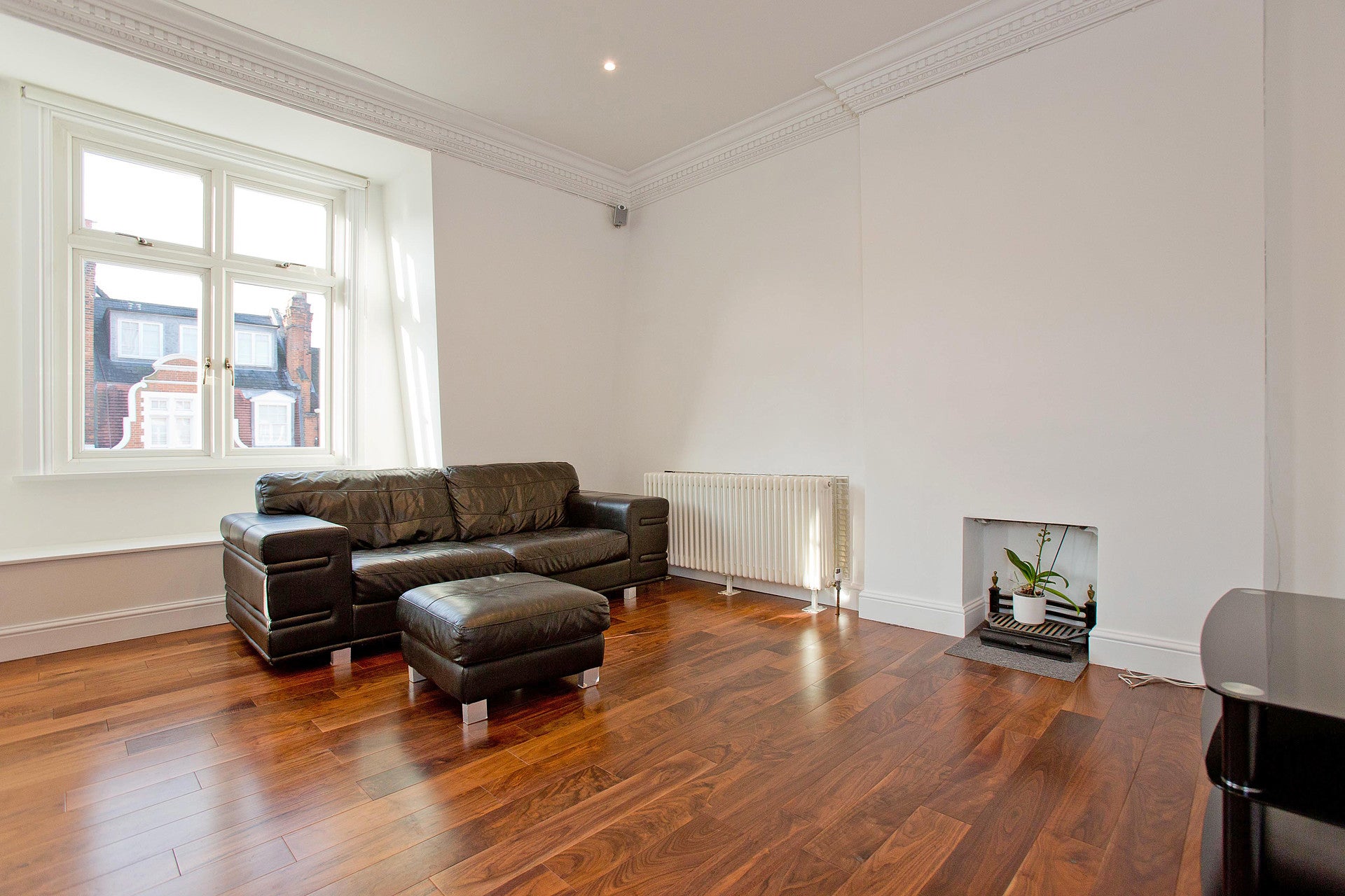 Flat Palace Court in City of Westminster